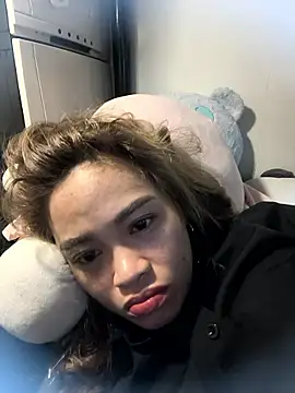 Snapshot of pinay4uwithagoodheart chatting on January 11, 2026, 11:17 am pinay4uwithagoodheart online show from January 11, 2026, 11:17 am