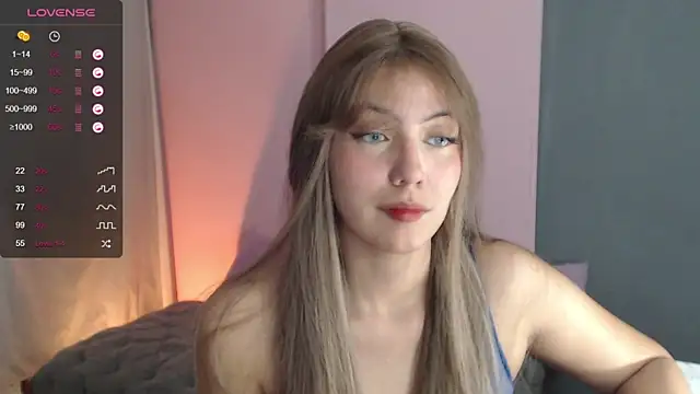 sweetrafaella online show from September 11, 2025, 2:22 am