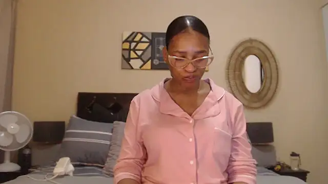 Snapshot of Creamyass22 chatting on December 21, 2025, 5:36 pm Creamyass22 online show from December 21, 2025, 5:36 pm