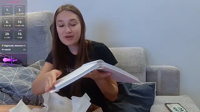 Julvka online show from December 23, 2024, 6:58 pm