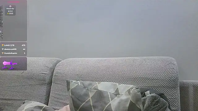 Julvka online show from December 4, 2024, 9:40 pm