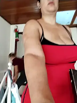 keilymadam online show from March 26, 2026, 12:47 pm