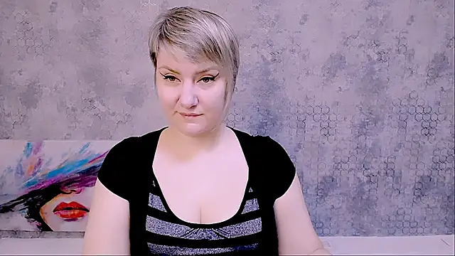 Djullia online show from March 13, 2025, 6:05 am