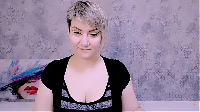 Djullia online show from September 27, 2025, 5:02 am