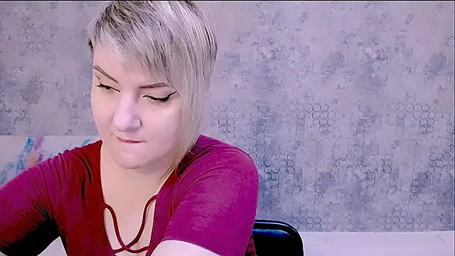 Djullia online show from September 21, 2025, 5:12 am