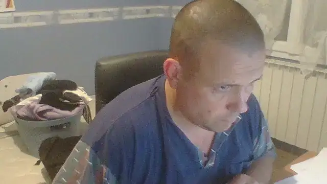 manubm03 online show from October 10, 2025, 11:44 am