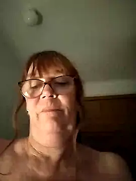 bellaau online show from January 14, 2025, 11:53 am