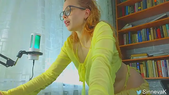 sinteas online show from March 3, 2025, 4:05 pm