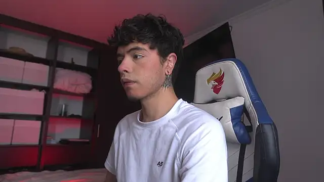  morghan  online show from December 16, 2025, 4:44 pm