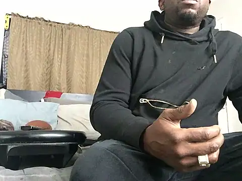 Londonfrotadejr online show from January 26, 2025, 3:58 pm