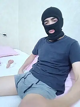 arabqueen online show from October 21, 2025, 9:03 pm