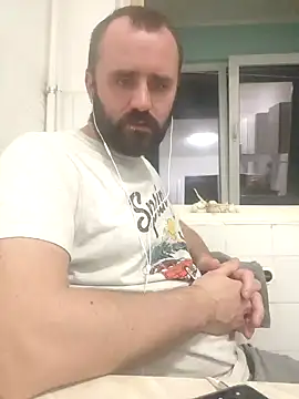 Govora online show from November 3, 2025, 10:13 pm