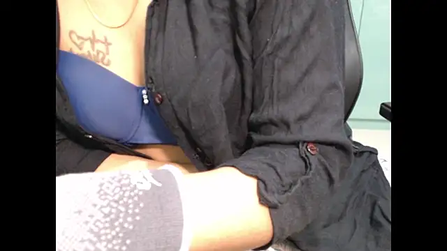 Snapshot of CuteRhea69 chatting on October 4, 2025, 12:50 pm CuteRhea69 online show from October 4, 2025, 12:50 pm