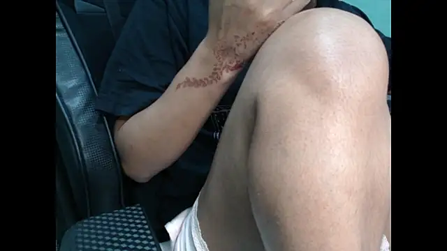 Snapshot of CuteRhea69 chatting on October 27, 2025, 11:55 am CuteRhea69 online show from October 27, 2025, 11:55 am