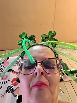 davisdesiresxh online show from March 3, 2025, 3:43 pm