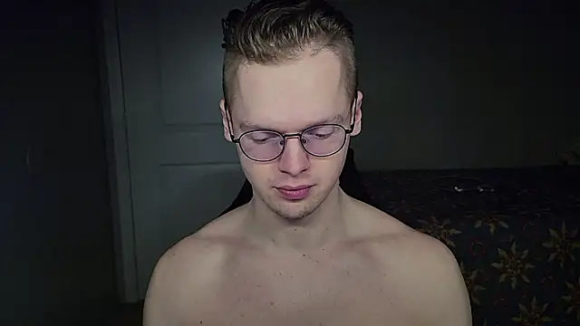 doloresman online show from February 3, 2026, 11:43 pm