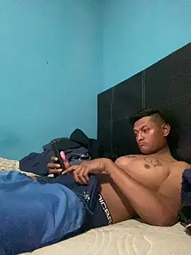 Snapshot of jonaspas02 chatting on February 25, 2026, 7:41 am jonaspas02 online show from February 25, 2026, 7:41 am