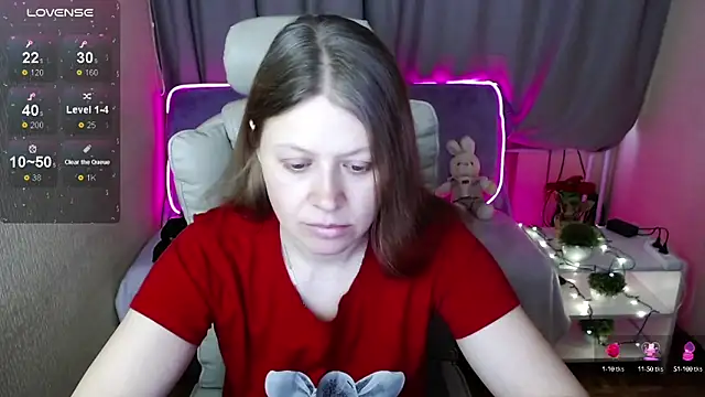 alekasamui online show from March 4, 2025, 3:33 am