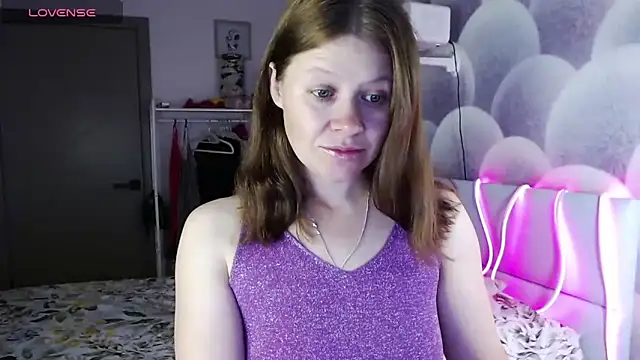 alekasamui online show from September 25, 2025, 9:32 pm