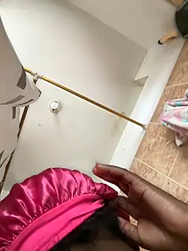 Tayra Siny online show from January 10, 2026, 6:14 pm