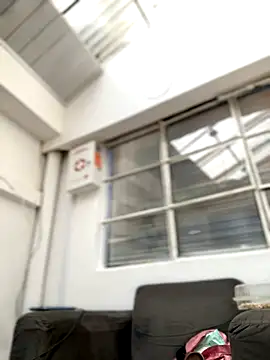 Tayra Siny online show from September 21, 2025, 9:31 pm