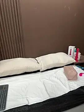 Melissabaylin online show from March 16, 2026, 3:59 pm