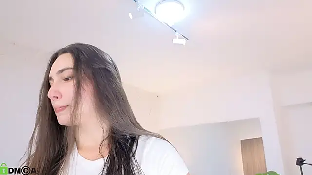 ava blue online show from December 4, 2025, 8:08 pm