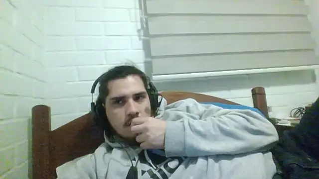 hung weeb online show from December 7, 2024, 3:42 am