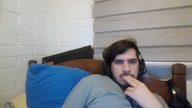 hung weeb online show from January 15, 2025, 3:22 am