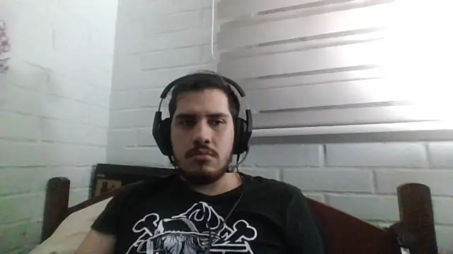 hung weeb online show from March 6, 2025, 3:35 am