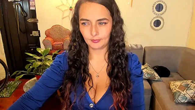 emma luxy online show from February 22, 2025, 3:23 am