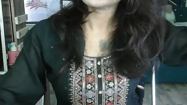 Snapshot of JannatDoll1 chatting on May 27, 2026, 1:18 pm JannatDoll1 online show from May 27, 2026, 1:18 pm