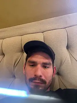 Tomthelong online show from March 12, 2025, 9:56 pm