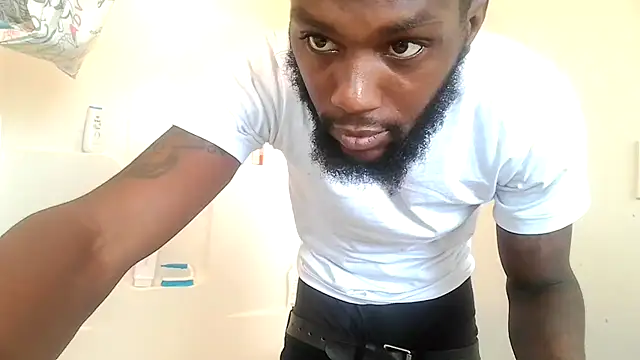 Chocolate Droppa online show from October 8, 2025, 3:46 pm