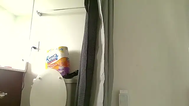 Chocolate Droppa online show from April 30, 2026, 6:04 pm