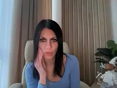 InjaAtHome online show from January 18, 2026, 2:53 pm