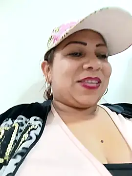 Alyona21 online show from February 10, 2025, 11:45 pm