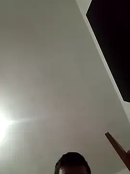 Santosgui14 online show from September 25, 2025, 6:25 pm