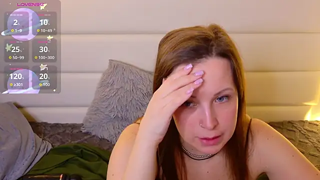 Snapshot of ArielHunt chatting on February 26, 2026, 7:19 am ArielHunt online show from February 26, 2026, 7:19 am