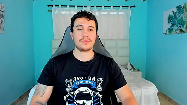 Snapshot of juan__jimenez chatting on May 14, 2026, 3:53 pm juan jimenez online show from May 14, 2026, 3:53 pm