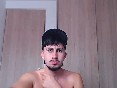 ChrisDamon online show from November 16, 2025, 4:56 pm