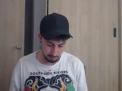 ChrisDamon online show from November 29, 2025, 10:59 am