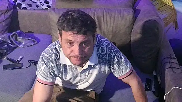 druckfug online show from March 18, 2025, 9:53 pm