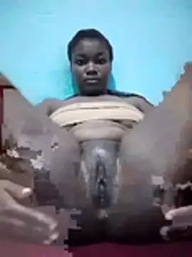 Snapshot of pussyqueene chatting on November 17, 2025, 3:10 am pussyqueene online show from November 17, 2025, 3:10 am