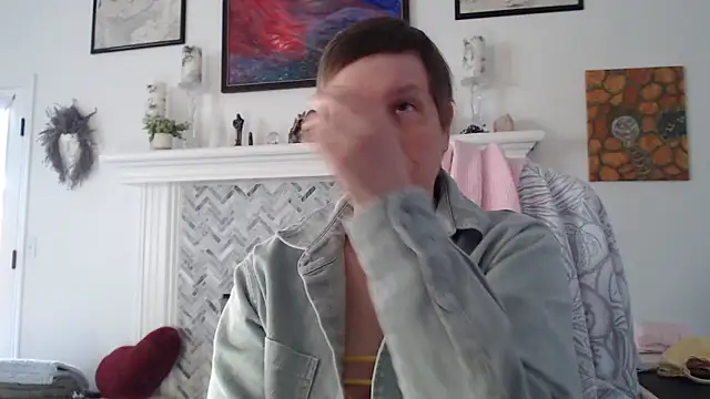 AuroraWillows online show from February 7, 2026, 4:15 pm