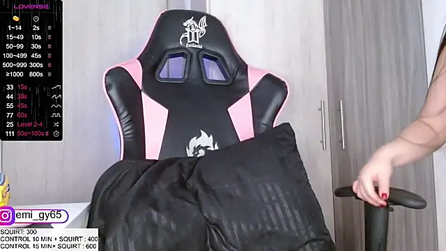 emilyn grey1 online show from September 22, 2025, 4:57 pm