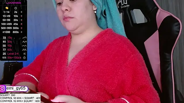 emilyn grey1 online show from October 14, 2025, 3:45 pm