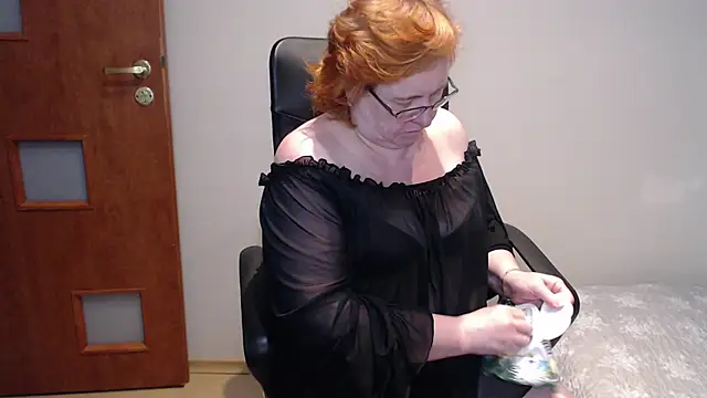 JoannaAndNeighbour online show from March 21, 2025, 1:01 pm