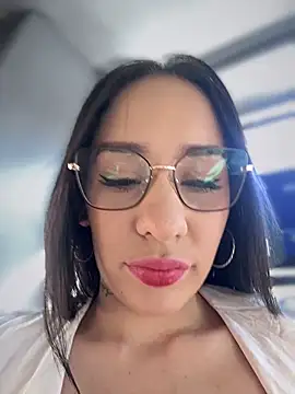   IRIS   online show from September 9, 2025, 1:53 pm