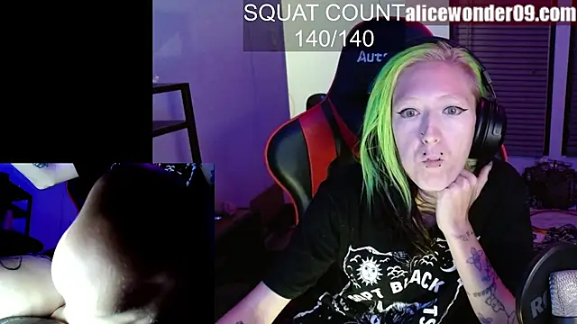 alicewonder09 online show from September 23, 2025, 4:52 am